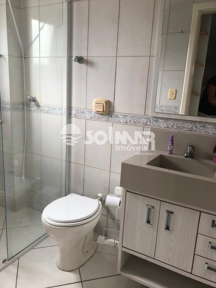 02 DORM E 01 VAGA DE GARAGEM - AT 100M DA PRAIA 