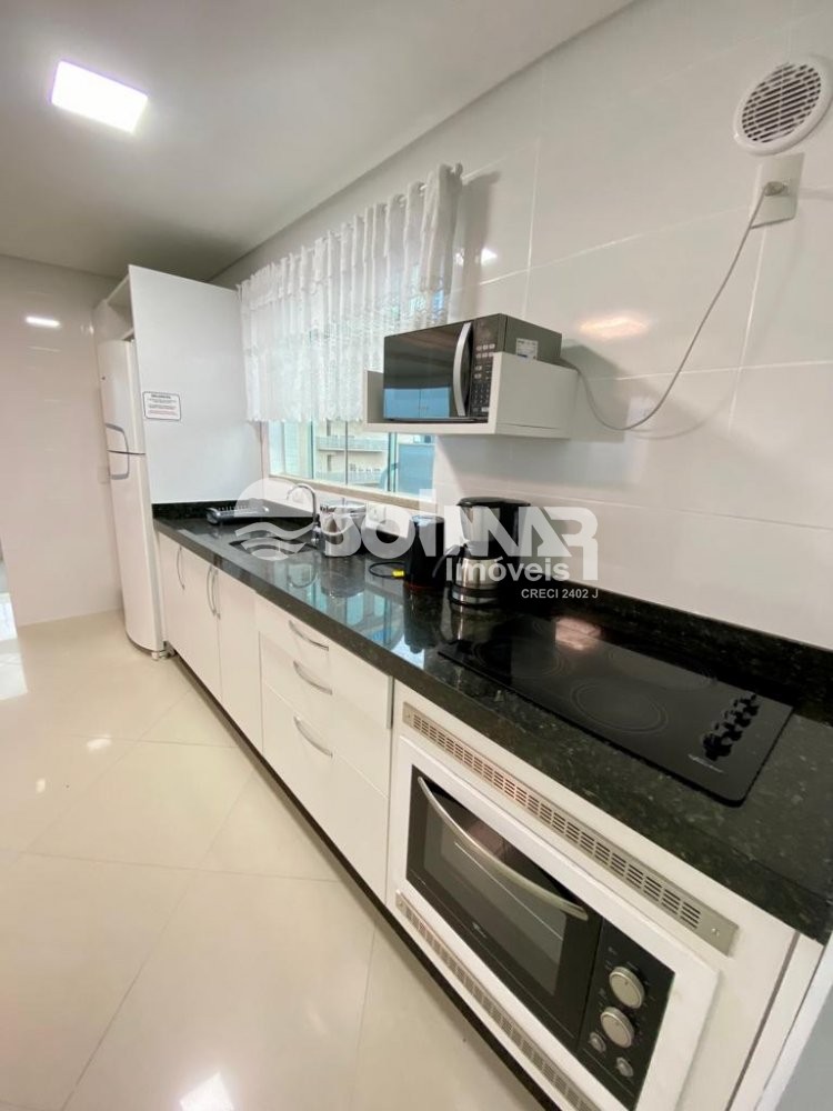 03 SUTES E 02 VAGAS DE GARAGEM - QUADRA MAR