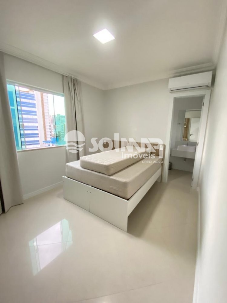 03 SUTES E 02 VAGAS DE GARAGEM - QUADRA MAR