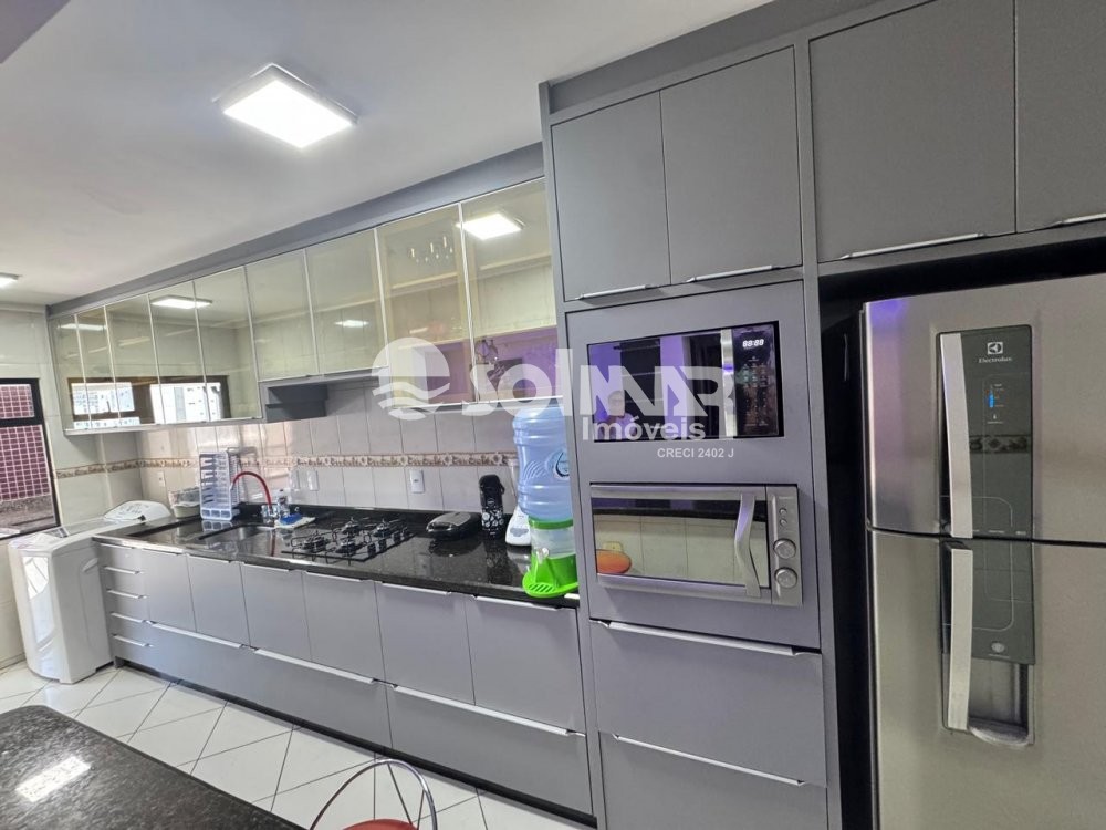 03 DORM E 01 VAGA DE GARAGEM - VISTA MAR