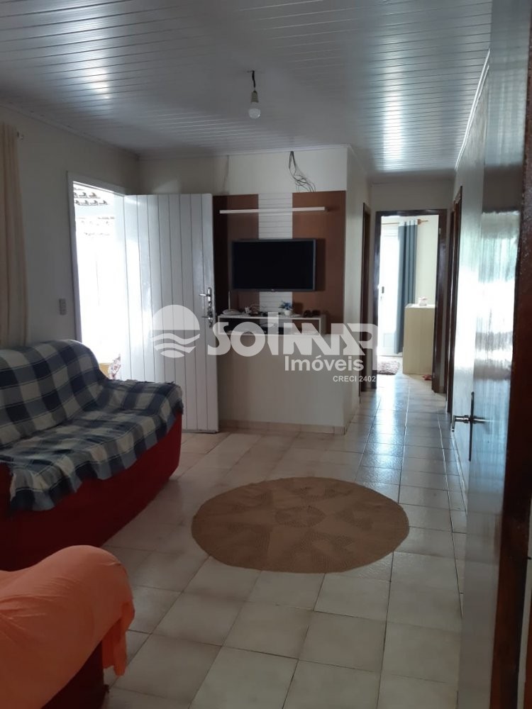 04 DORMITRIOS E 04 VAGAS - CASA 