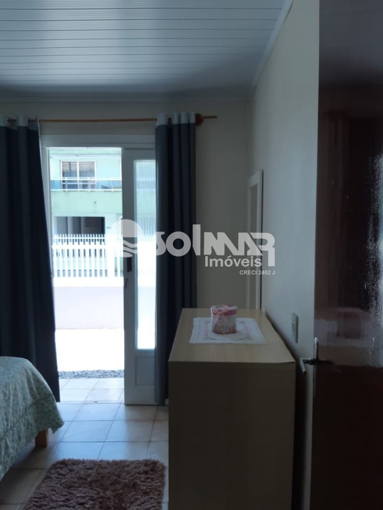 04 DORMITRIOS E 04 VAGAS - CASA 