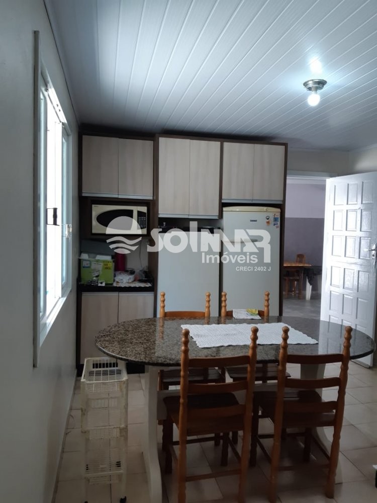 04 DORMITRIOS E 04 VAGAS - CASA 