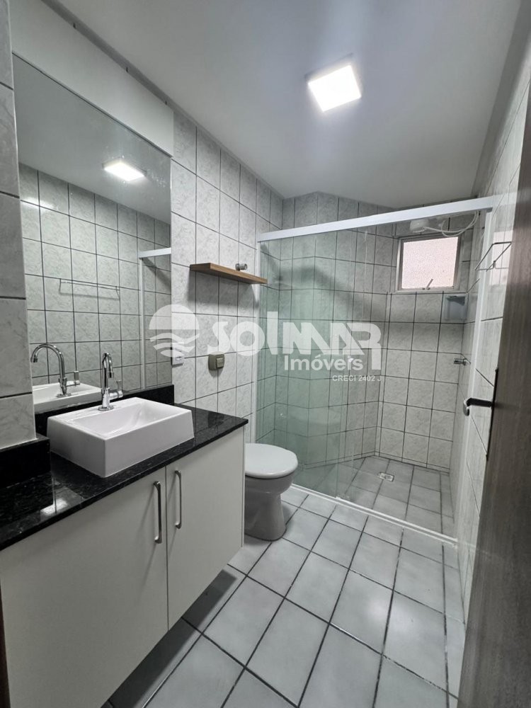 02 DORMITRIOS E 01 VAGA DE GARAGEM - MEIA PRAIA