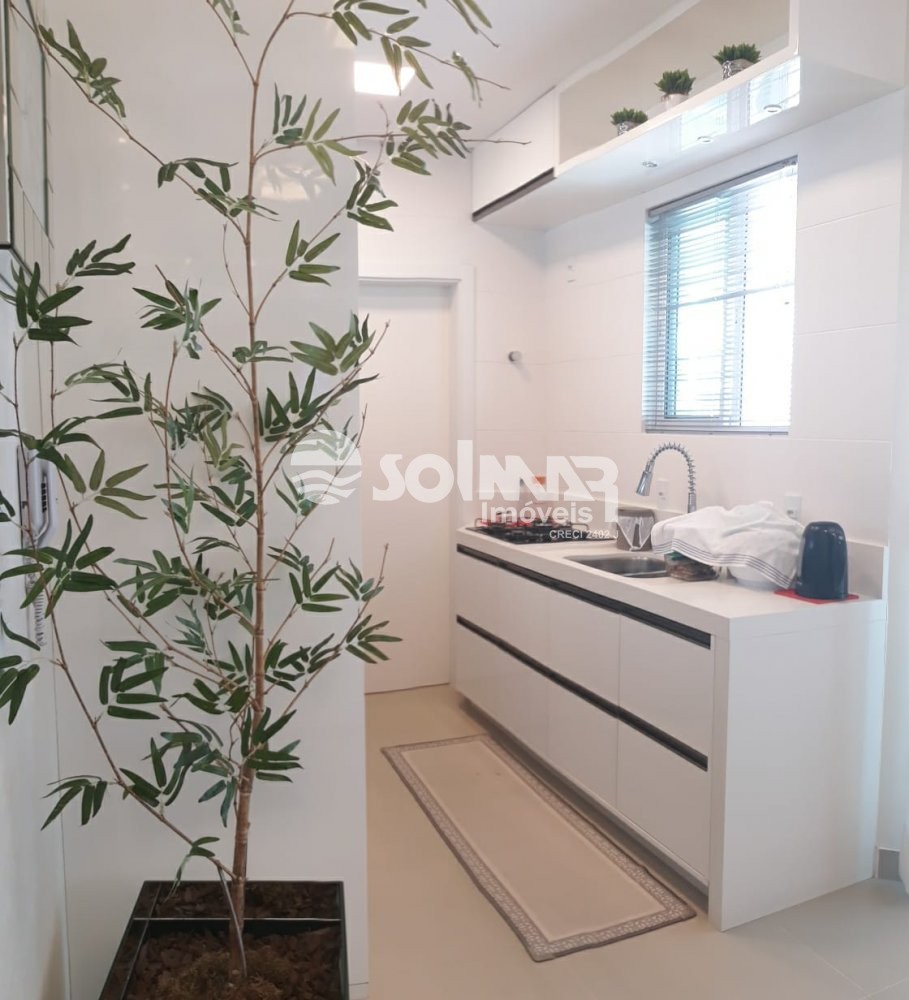 03 SUTES E 02 VAGAS DE GARAGEM - MEIA PRAIA 