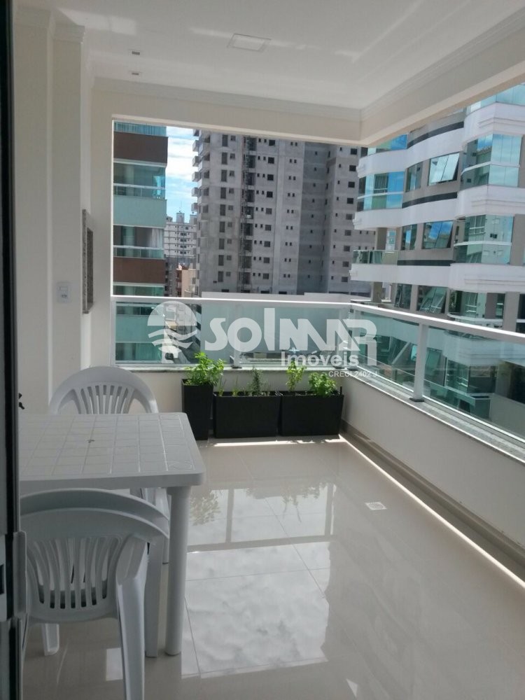 03 SUTES E 02 VAGAS DE GARAGEM - MEIA PRAIA 