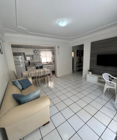 02 DORMIT�RIOS E 01 VAGA DE GARAGEM - QUADRA MAR