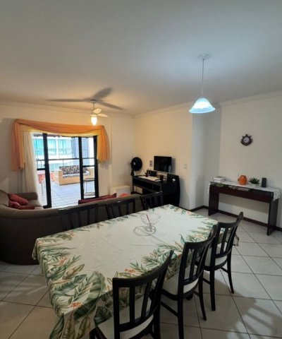 03 DORM E 01 VAGA DE GARAGEM - MEIA PRAIA 