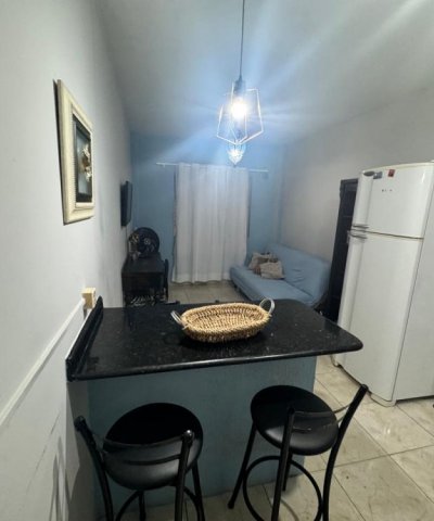 01 DORMIT�RIO E 01 VAGA - MEIA PRAIA